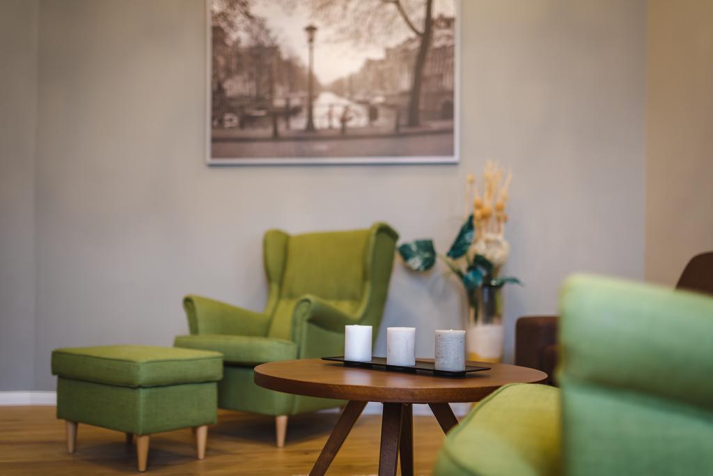 Bohemia Rhapsody Apartment *
