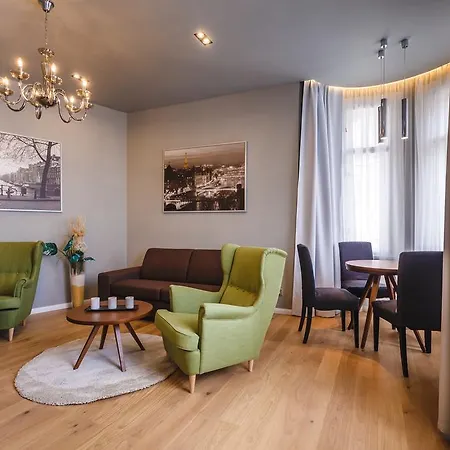 Apartments Bohemia Rhapsody Karlovy Vary Exterior photo